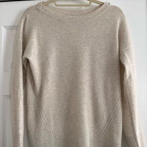 Adrienne Vittadini Cream Cashmere Crewneck Sweater